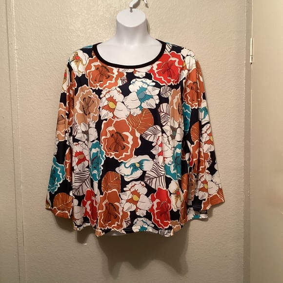 Unbranded Floral Print Women's Top 2X - Picture 1 of 6